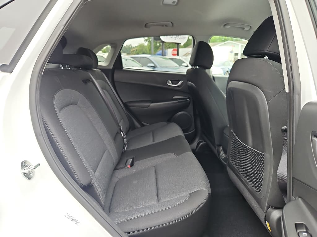 2023 Hyundai Kona EV view 20