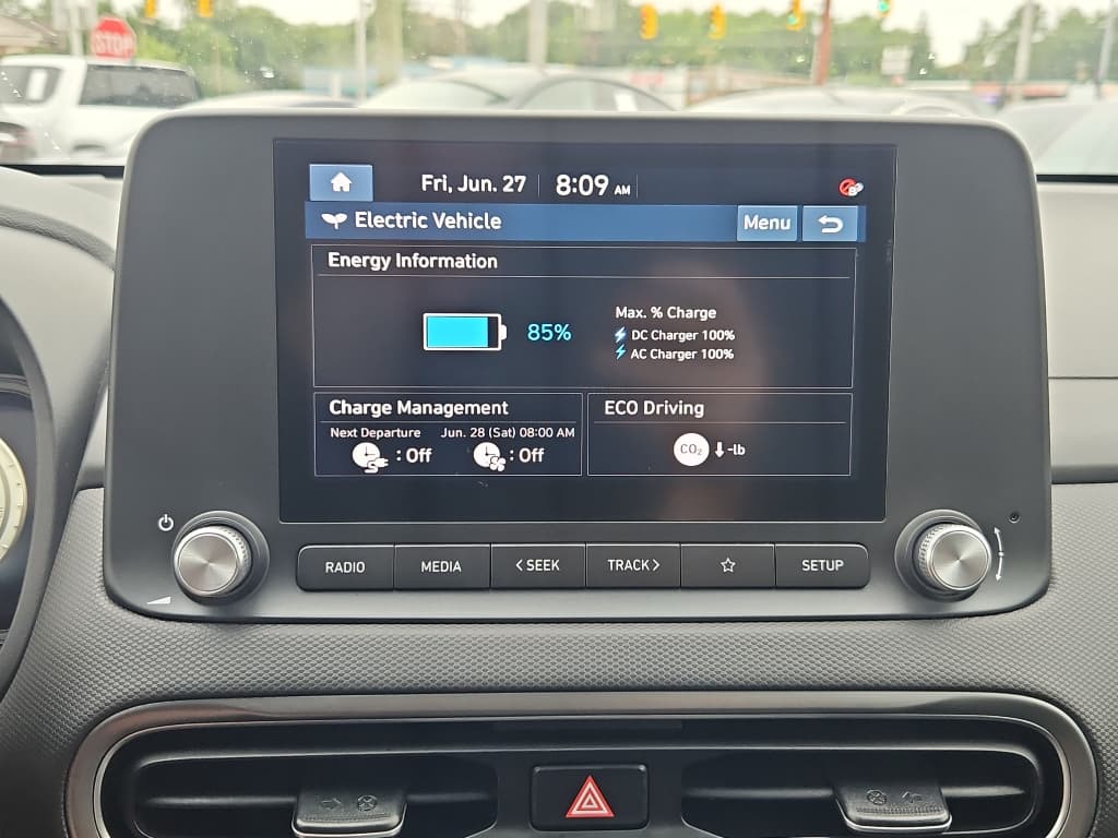 2023 Hyundai Kona EV view 12