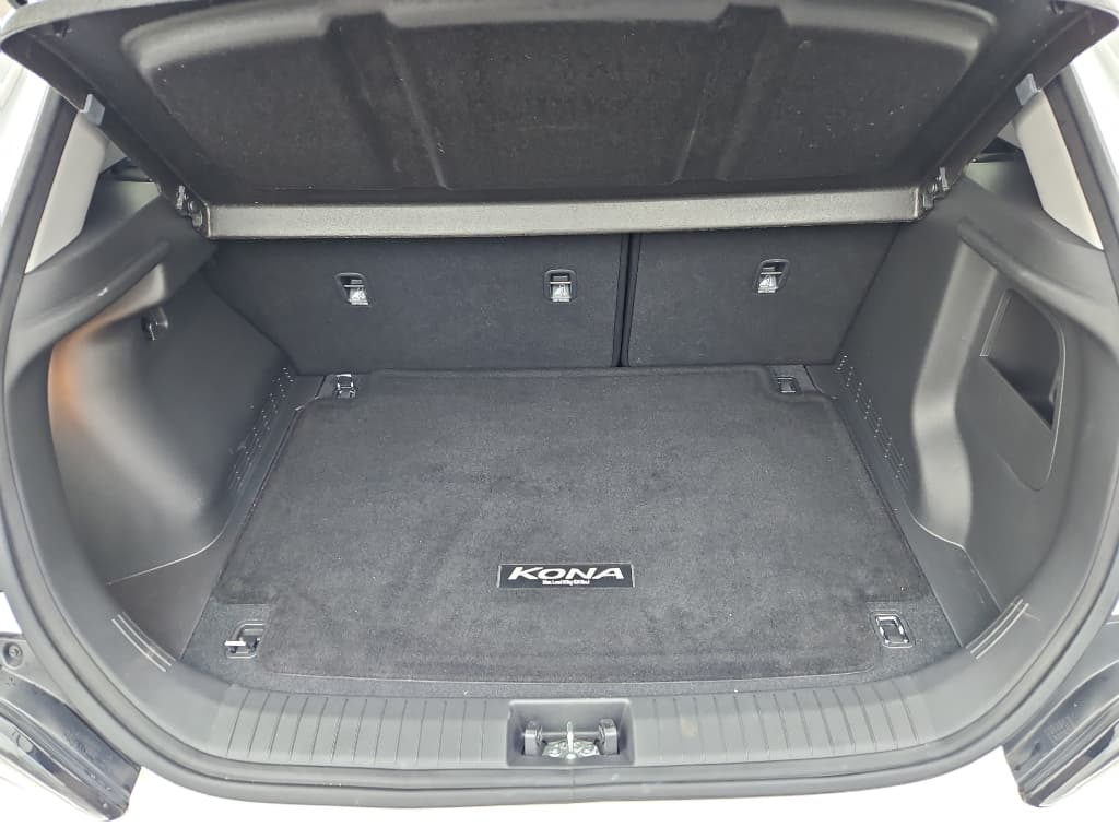 2023 Hyundai Kona EV view 22