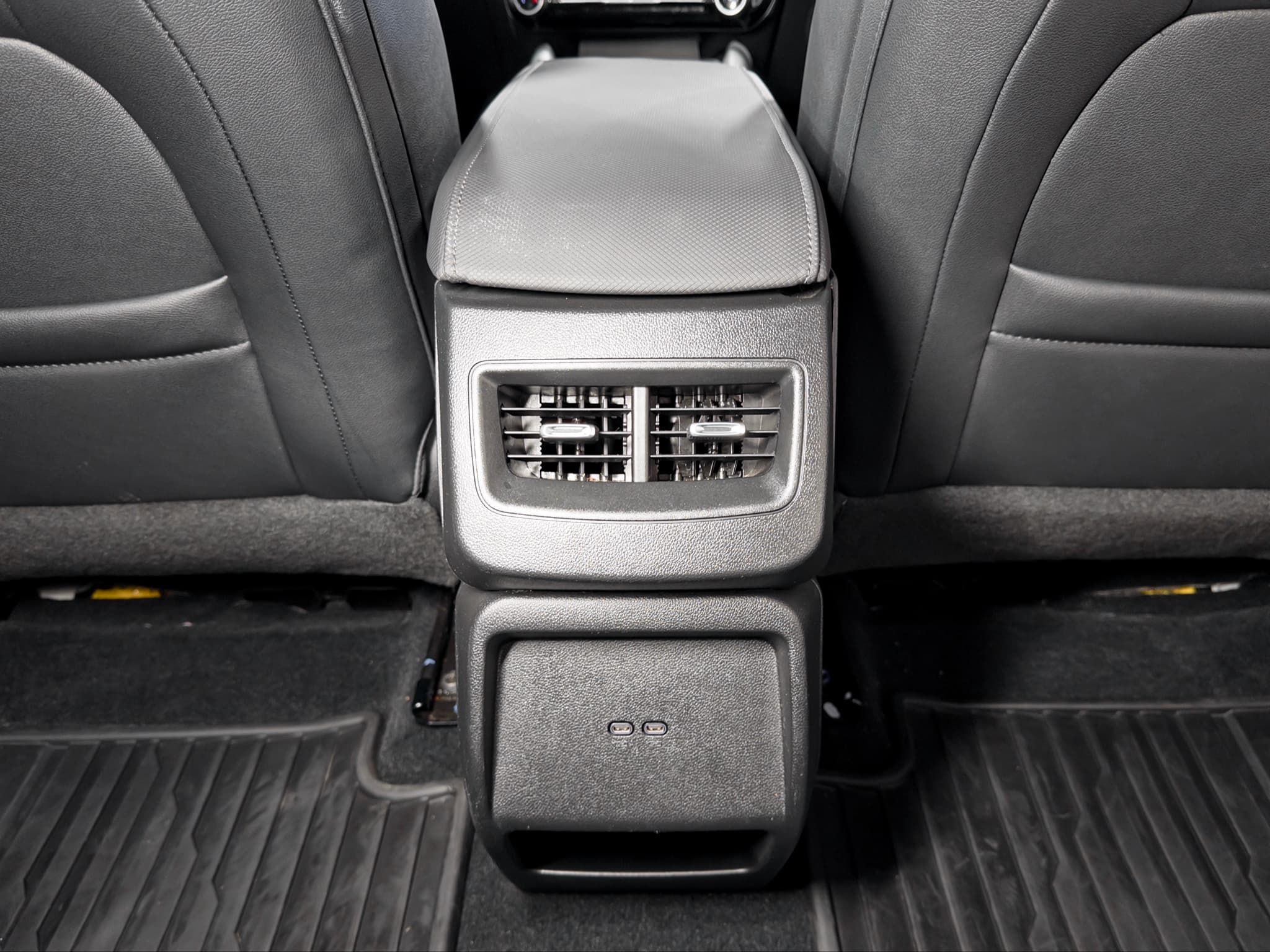 2025 Chevrolet Equinox EV view 22