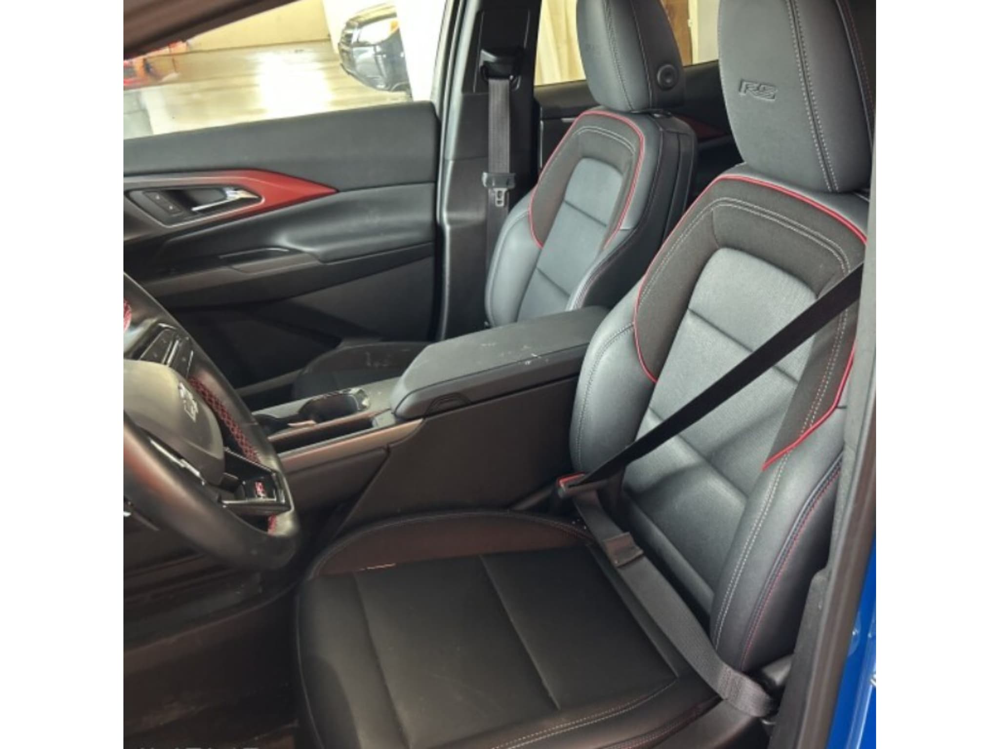 2025 Chevrolet Equinox EV view 5