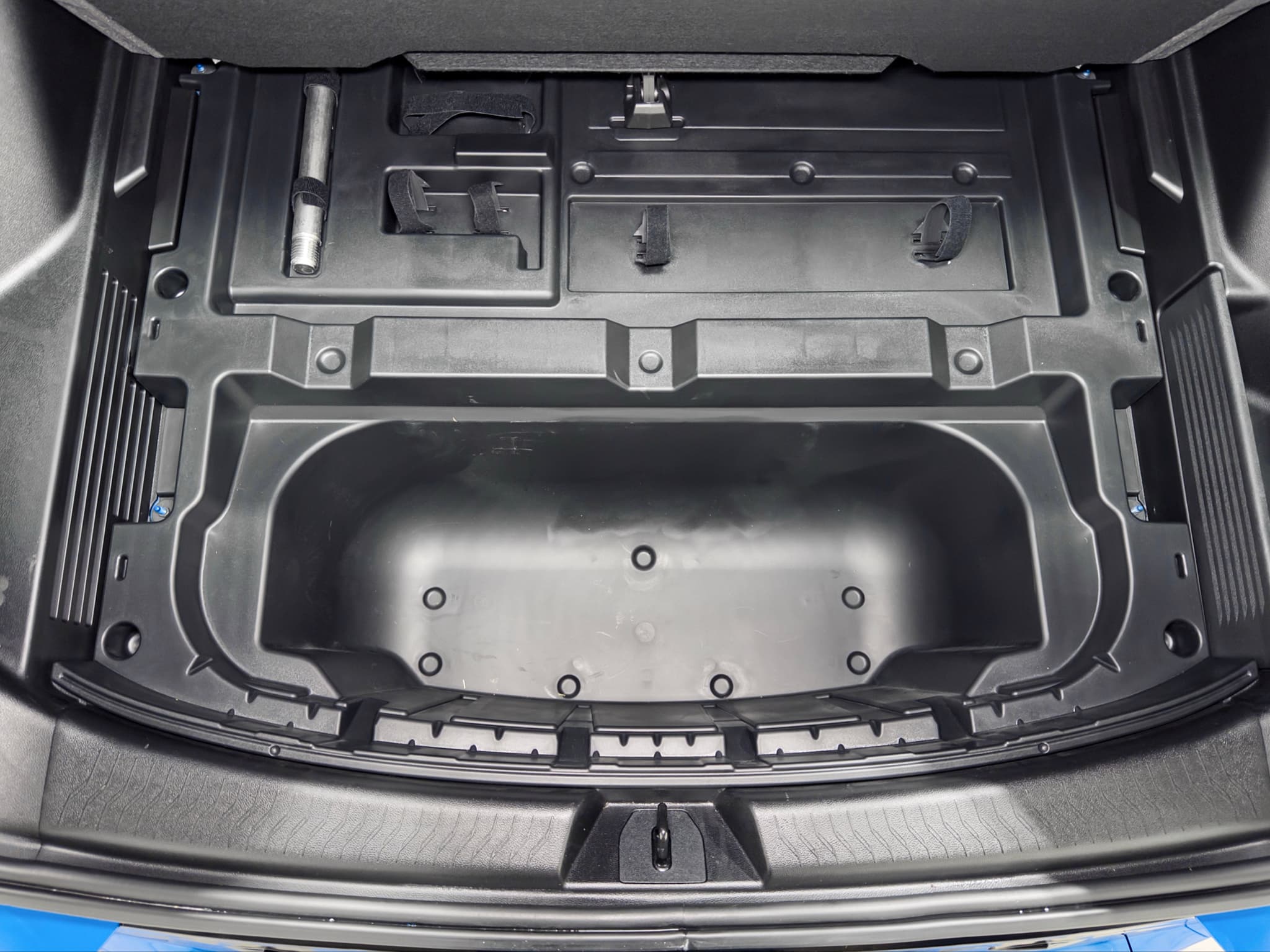 2025 Chevrolet Equinox EV view 27