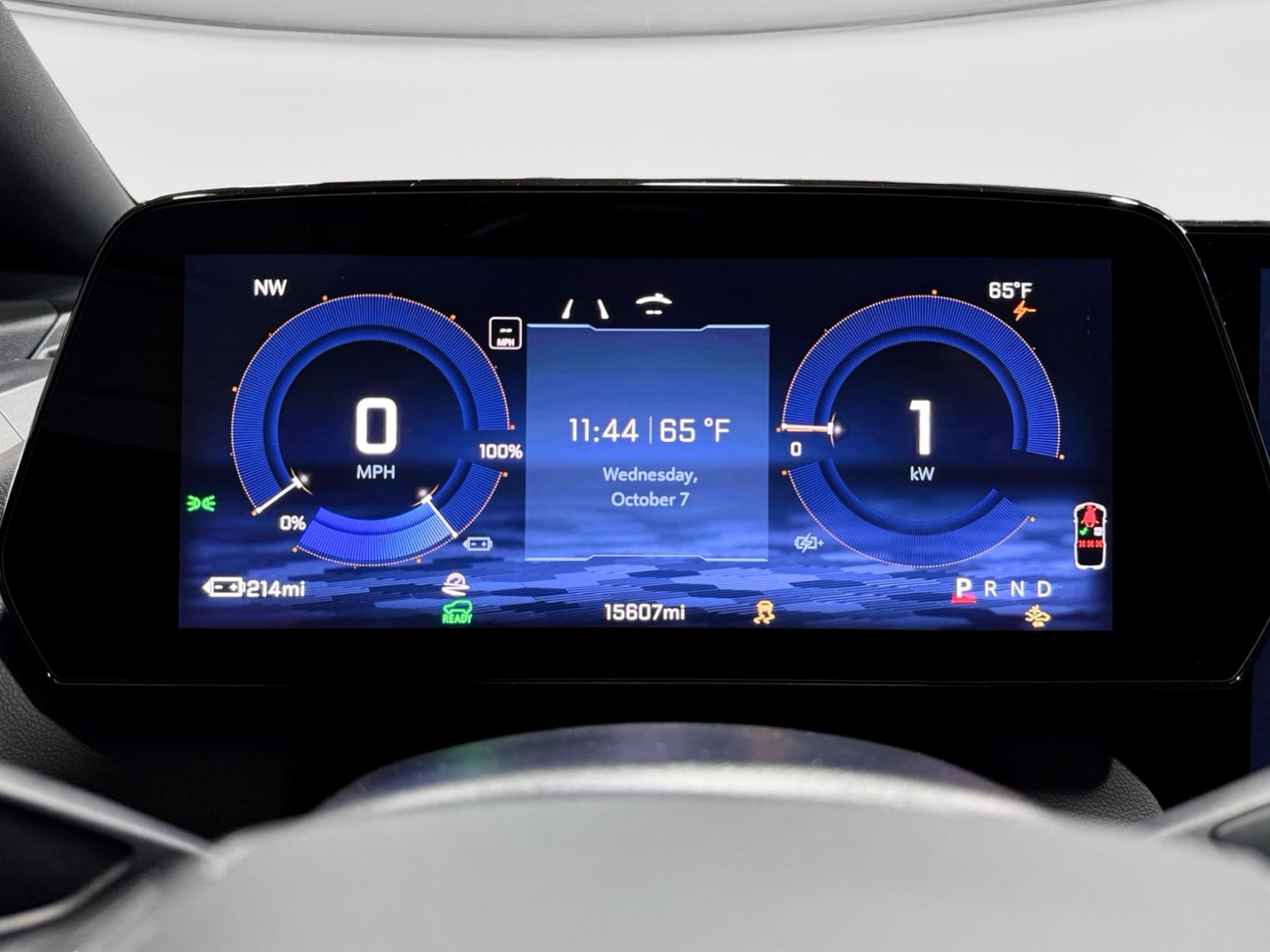 2025 Chevrolet Equinox EV view 10