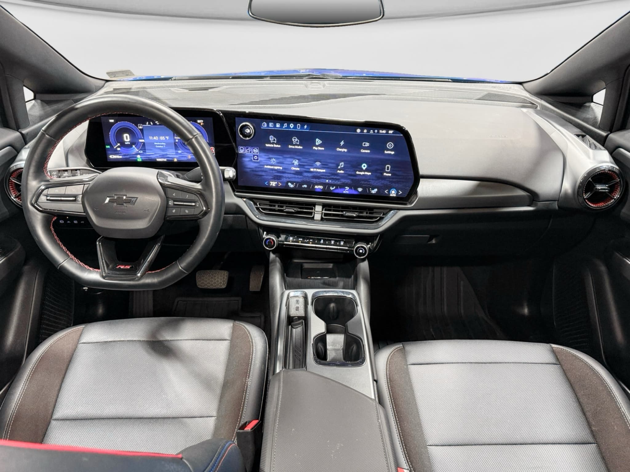 2025 Chevrolet Equinox EV view 17