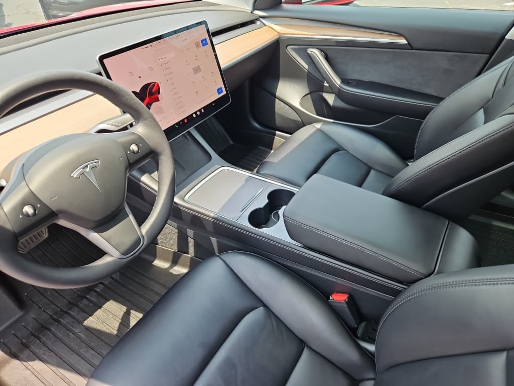 2022 Tesla Model 3 view 14