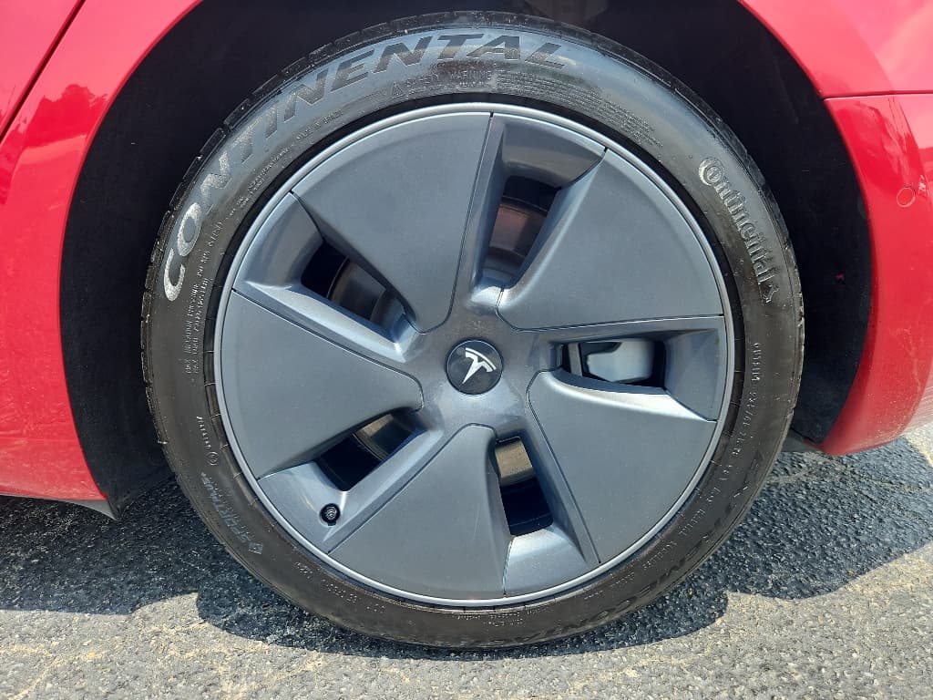2022 Tesla Model 3 view 25