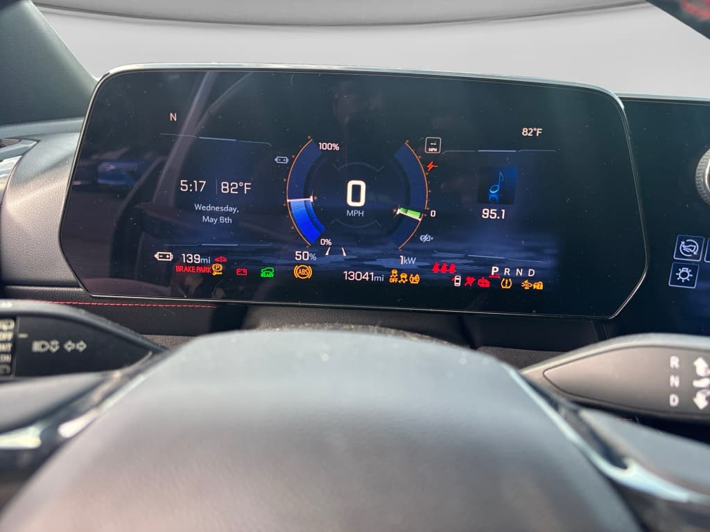 2024 Chevrolet Blazer EV view 5