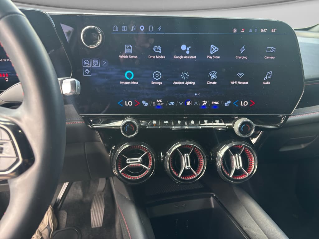 2024 Chevrolet Blazer EV view 6