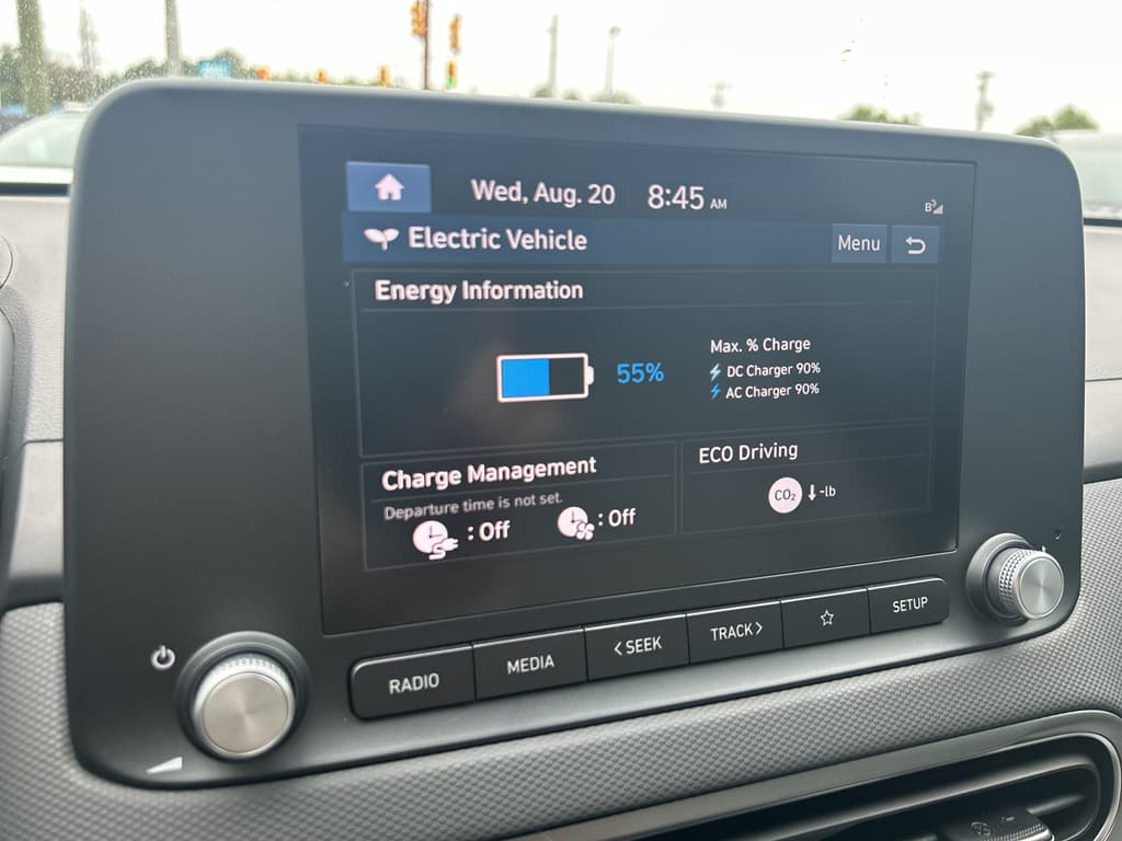 2023 Hyundai Kona EV view 12