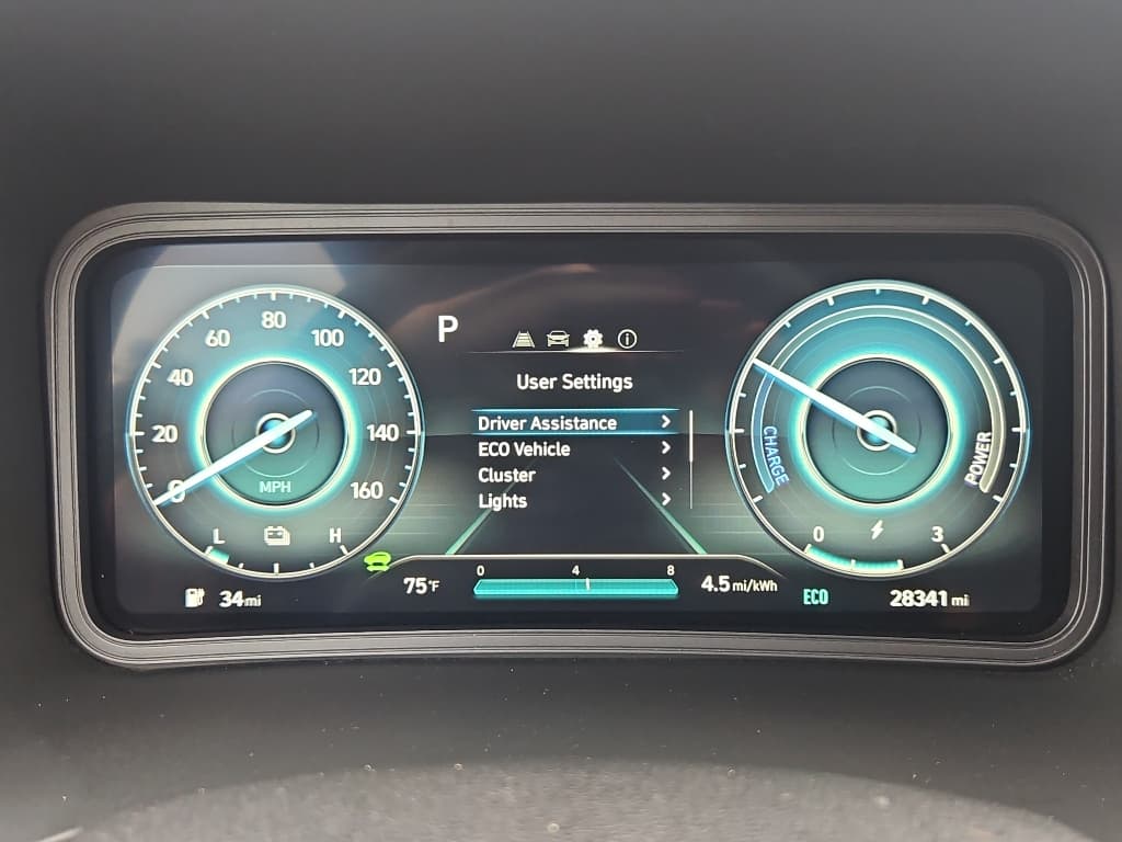 2023 Hyundai Kona EV view 9
