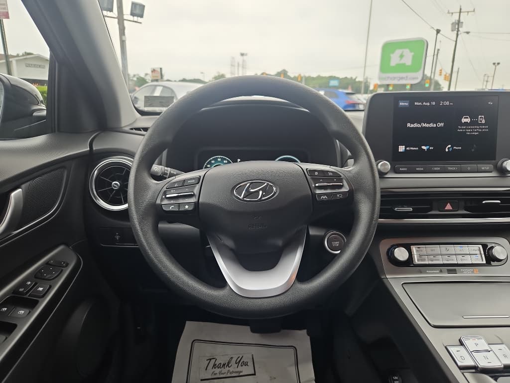 2023 Hyundai Kona EV view 8
