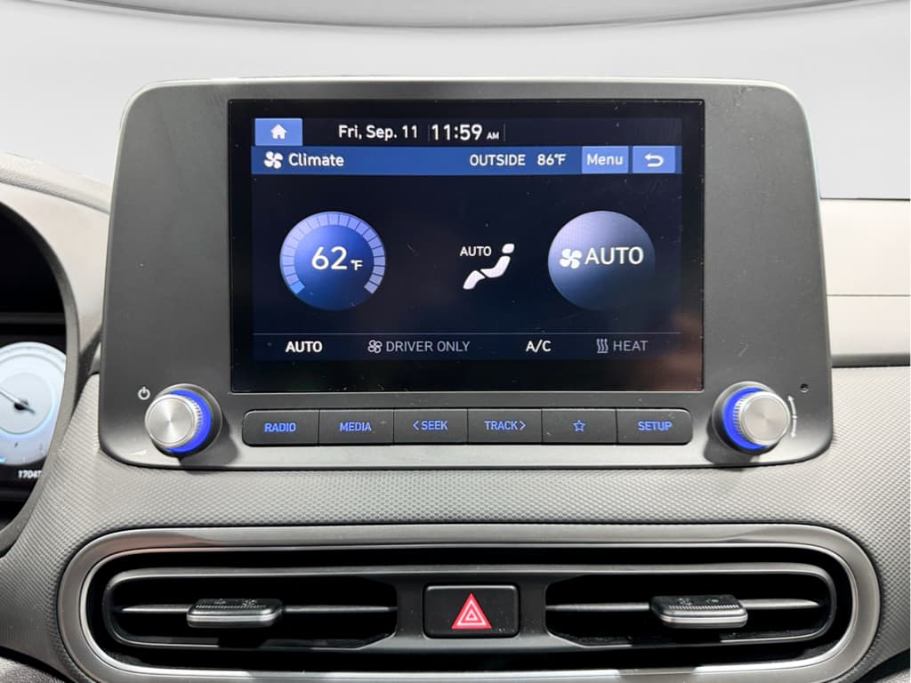 2023 Hyundai Kona EV view 14