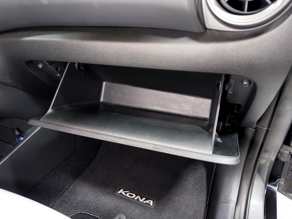 2023 Hyundai Kona EV view 21