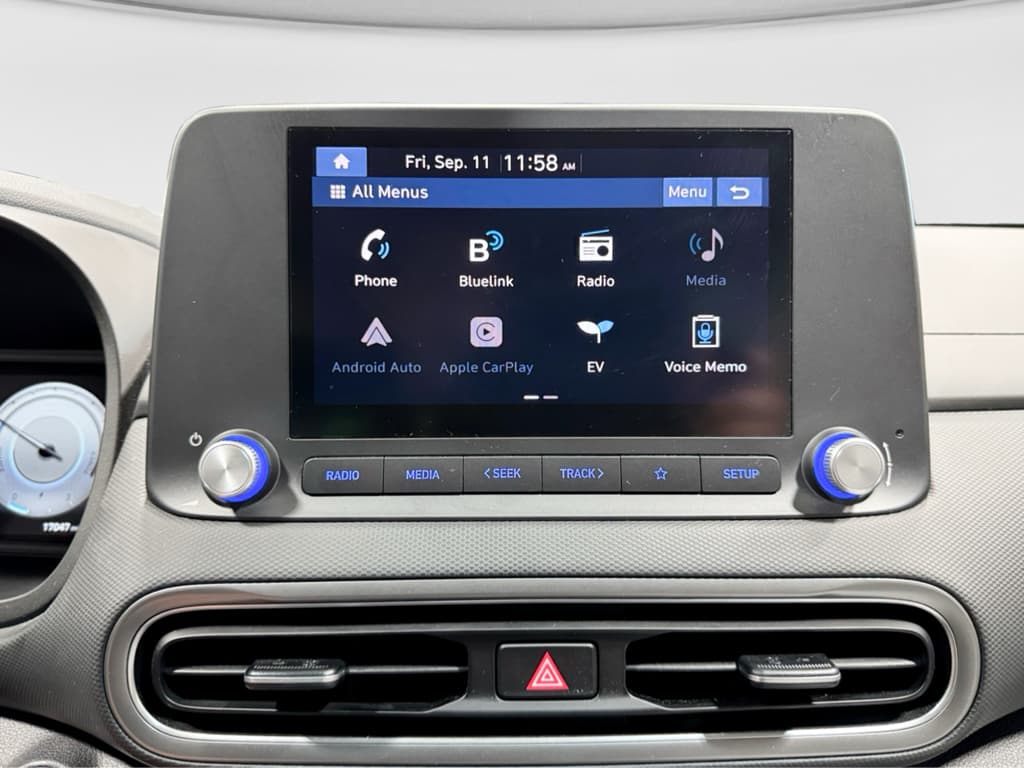 2023 Hyundai Kona EV view 13