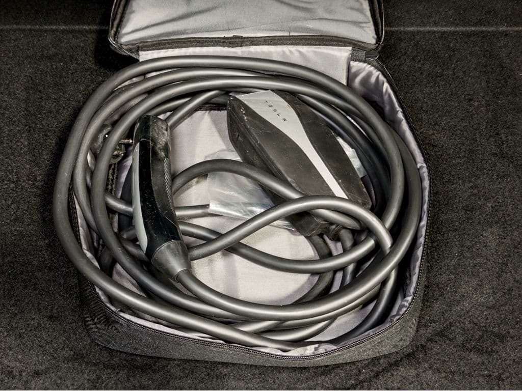 2022 Tesla Model 3 view 6