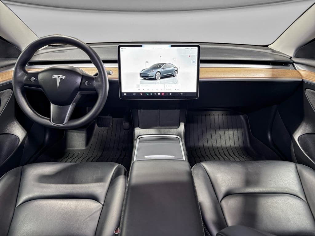 2022 Tesla Model 3 view 15