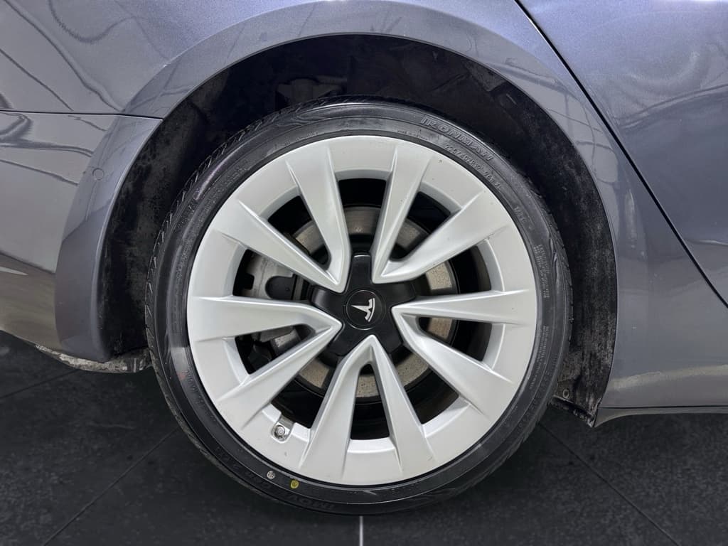 2022 Tesla Model 3 view 36