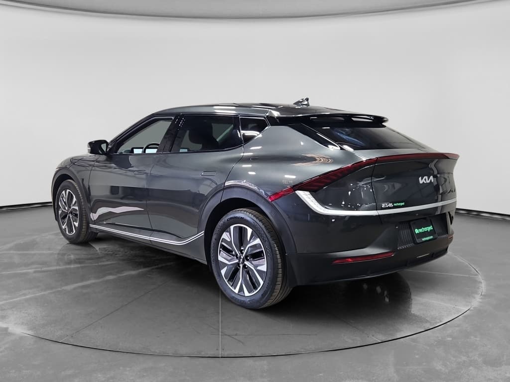 2024 Kia EV6 view 2