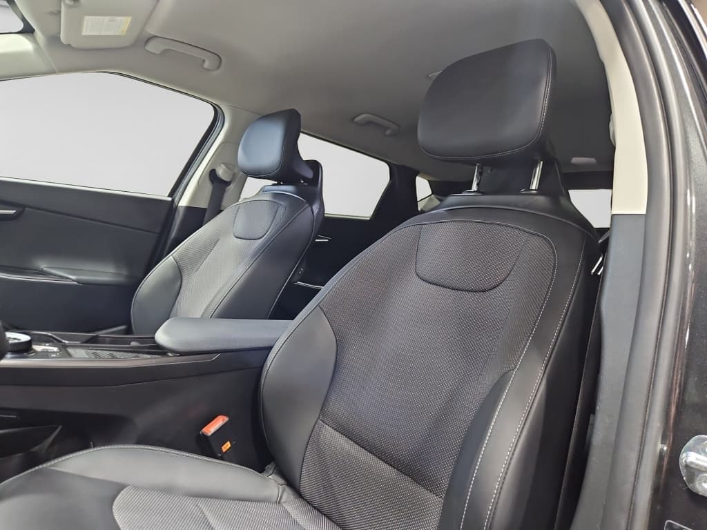 2024 Kia EV6 view 26