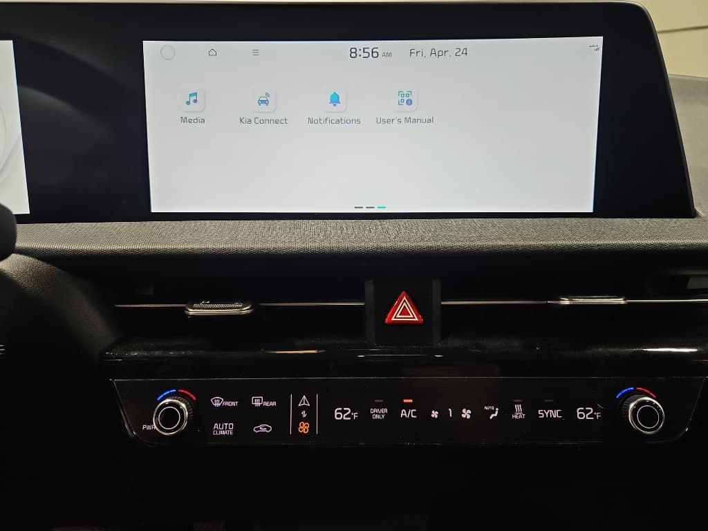 2024 Kia EV6 view 11