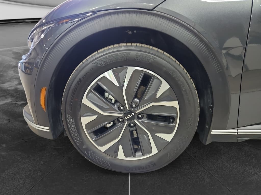 2024 Kia EV6 view 32