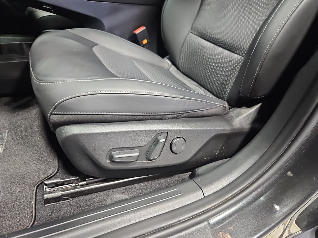 2024 Kia EV6 view 6