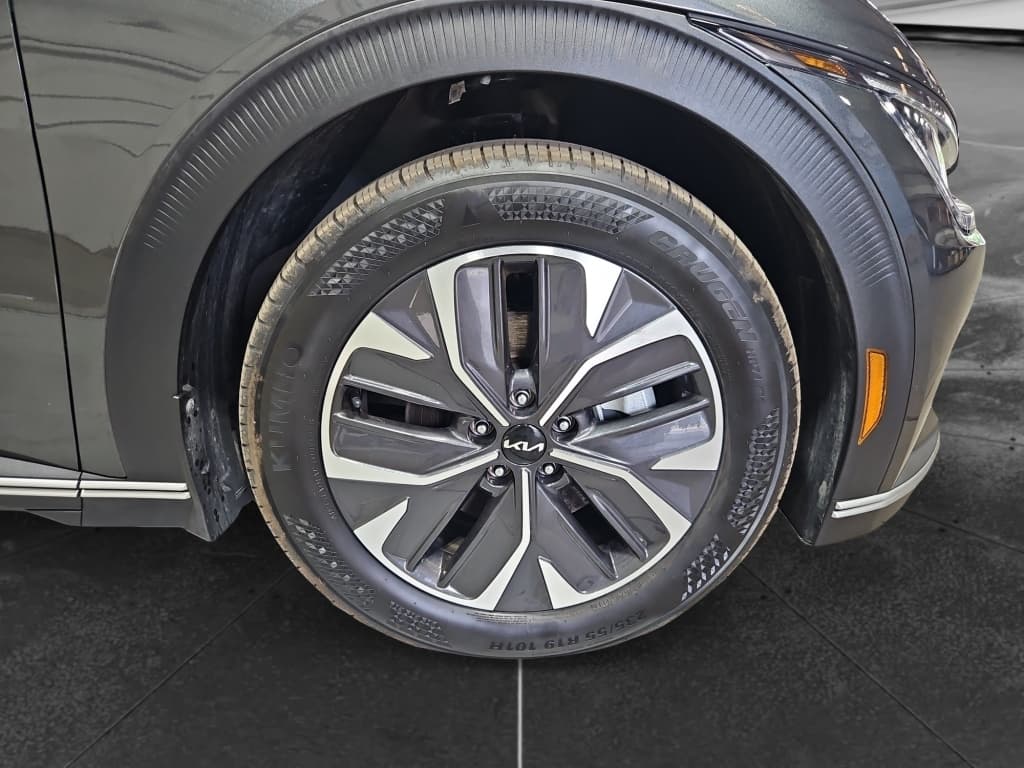 2024 Kia EV6 view 38