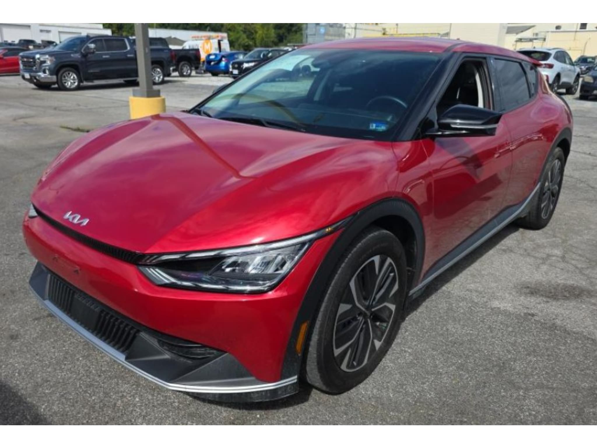 2024 Kia EV6 view 1