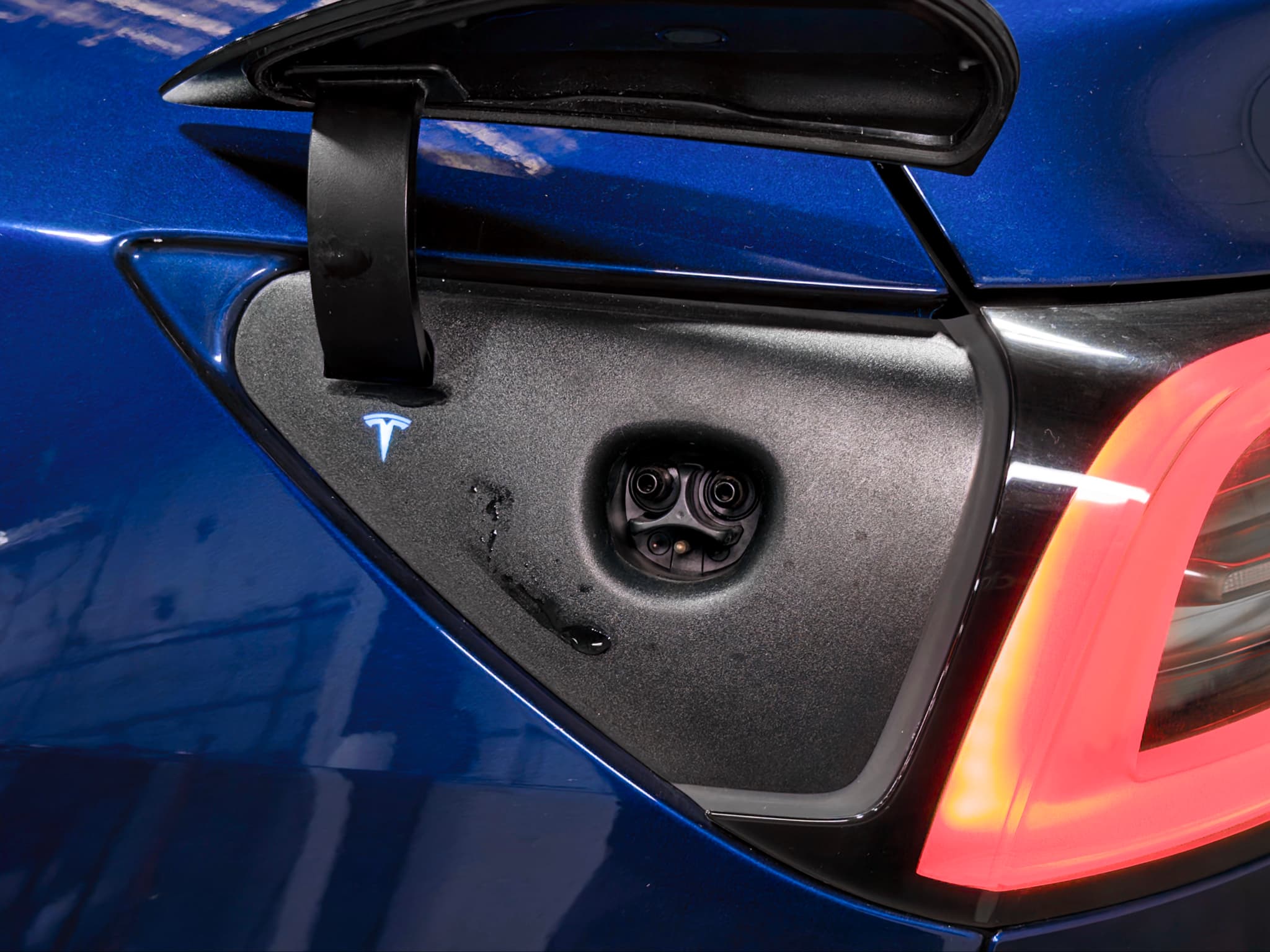 2021 Tesla Model Y view 5