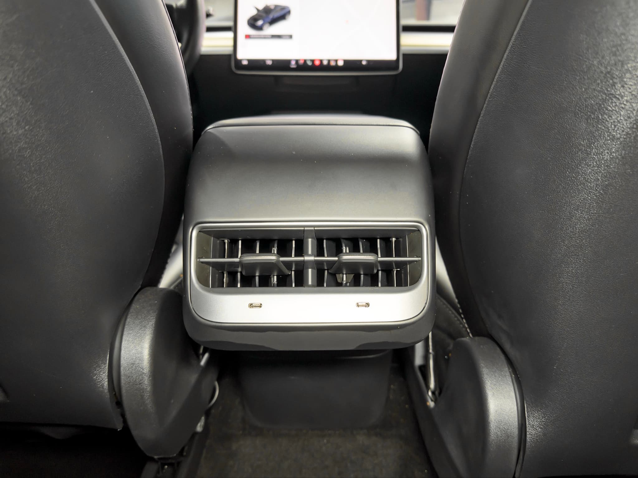 2021 Tesla Model Y view 20