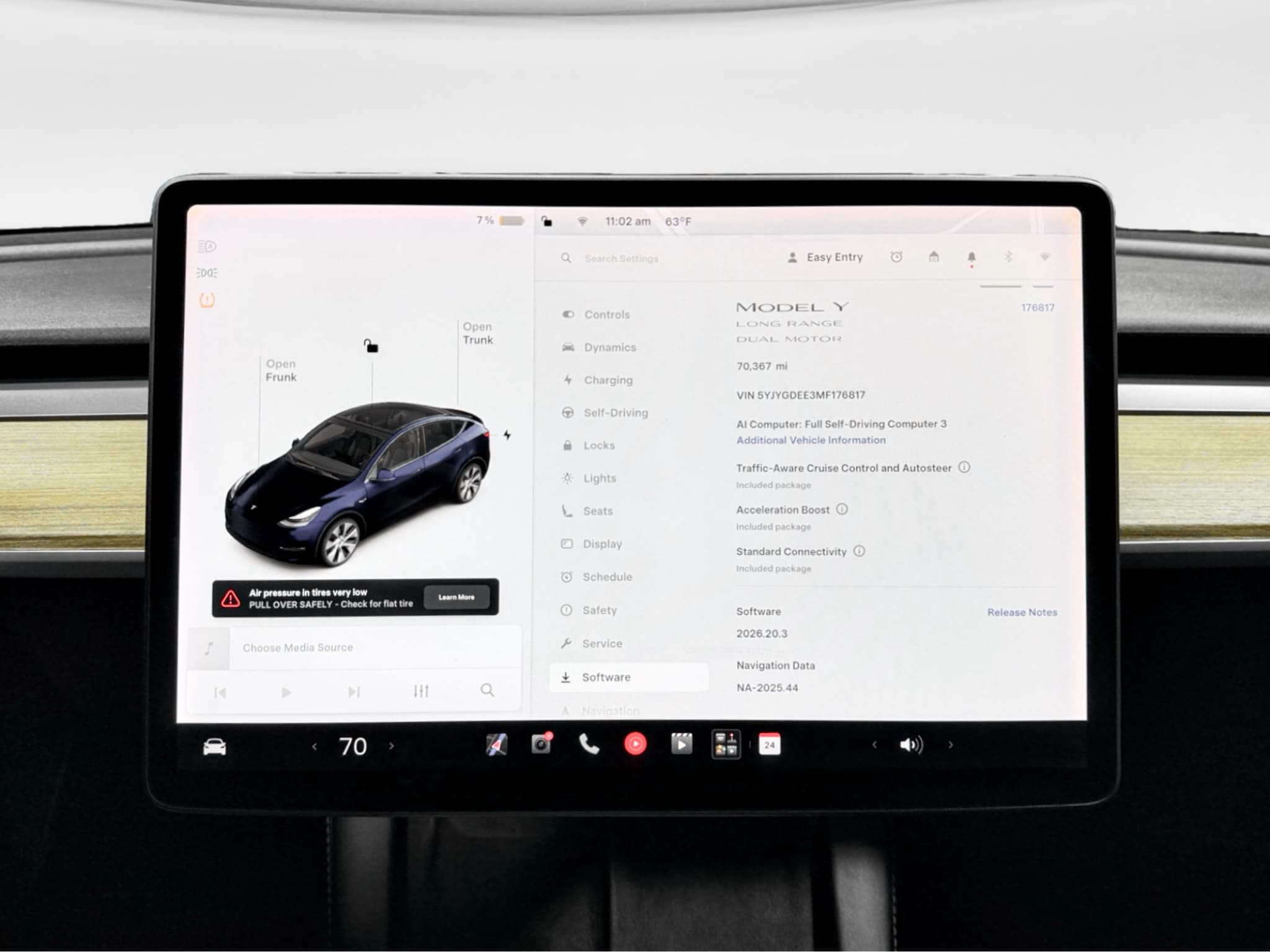 2021 Tesla Model Y view 11