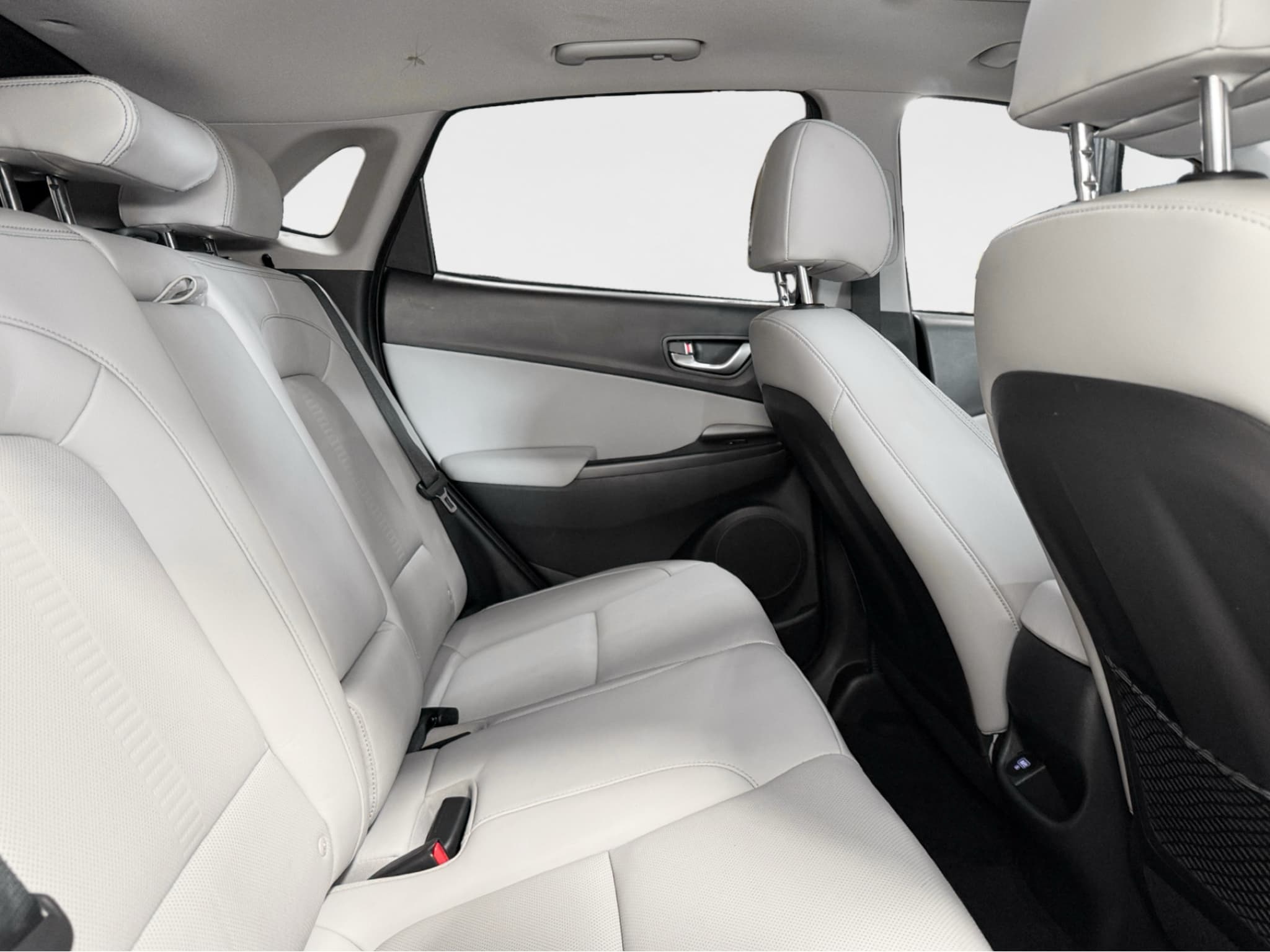 2023 Hyundai Kona EV view 23