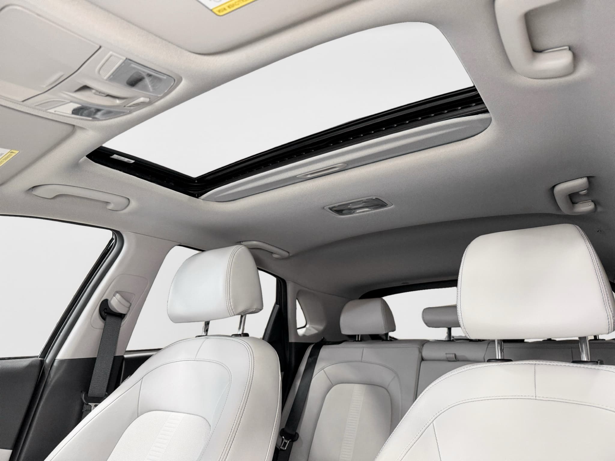 2023 Hyundai Kona EV view 25