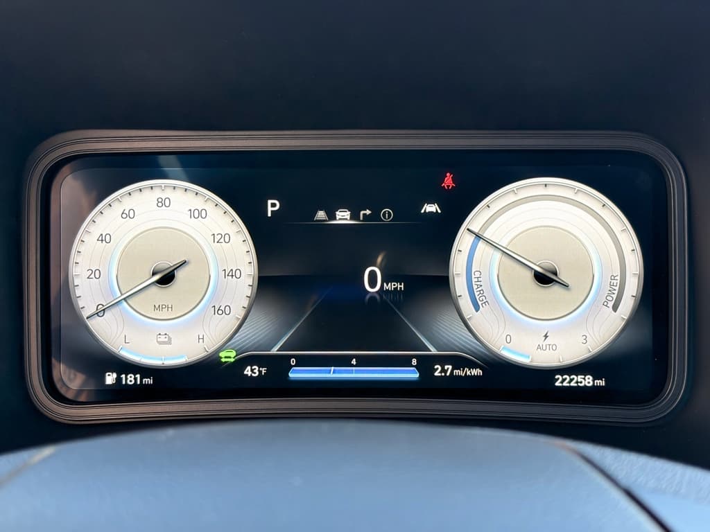 2023 Hyundai Kona EV view 9