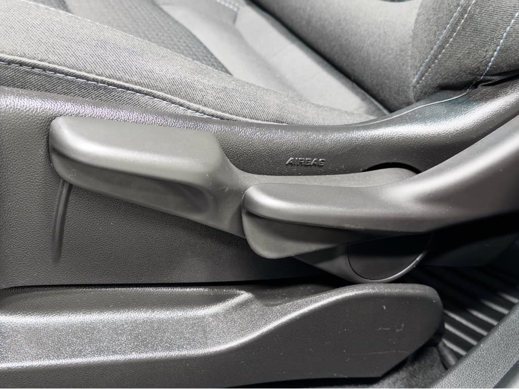 2023 Chevrolet Bolt EV view 7