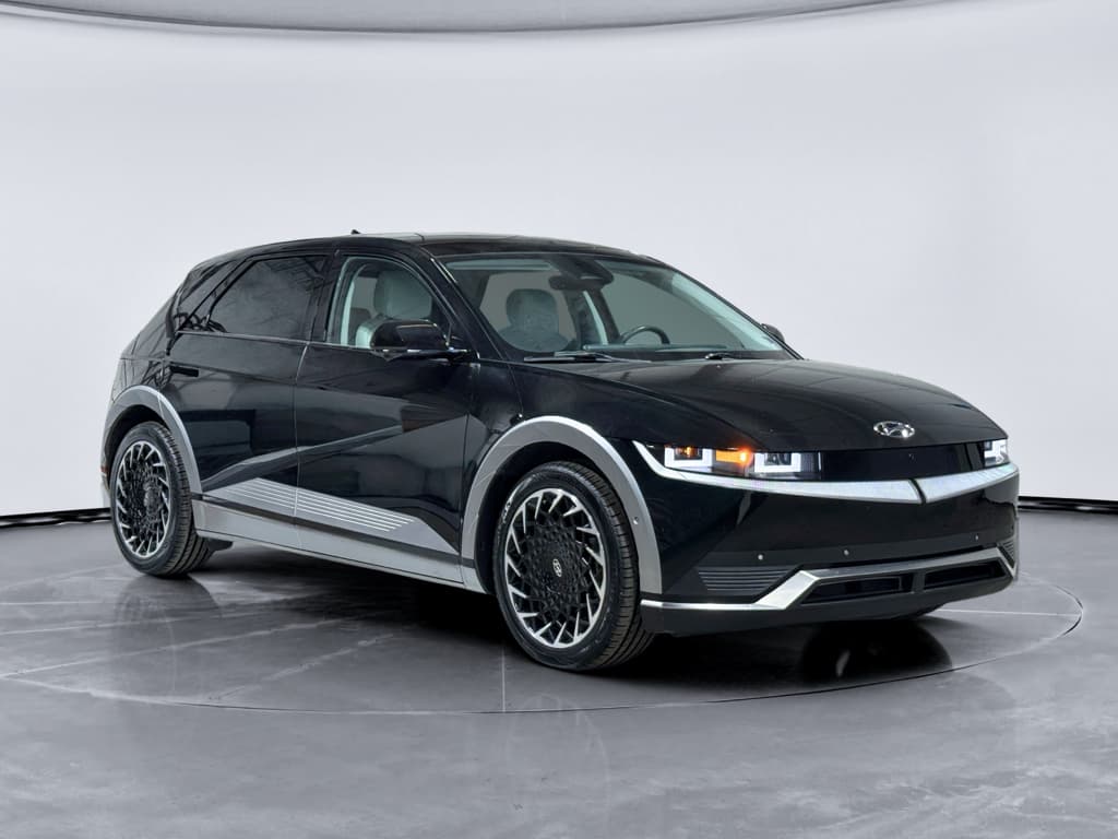 2023 Hyundai IONIQ 5 view 4