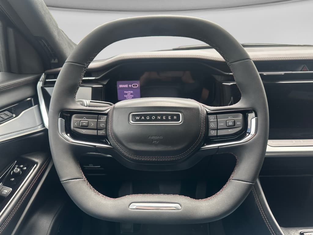 2024 Jeep Wagoneer S view 7