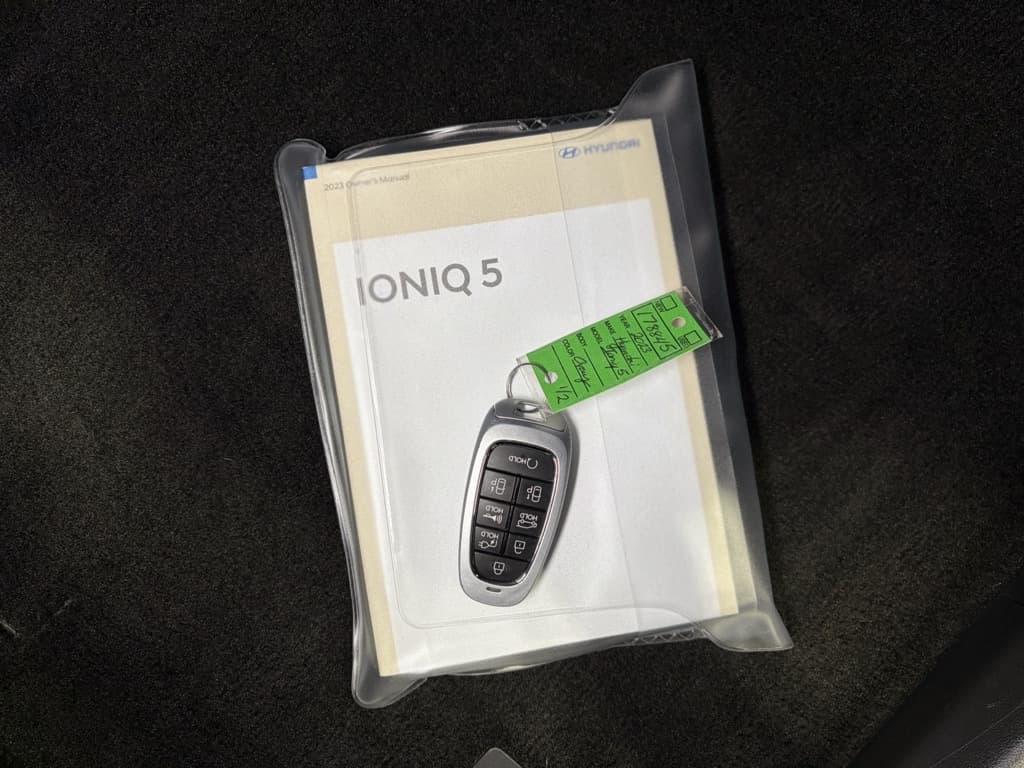 2023 Hyundai IONIQ 5 view 23