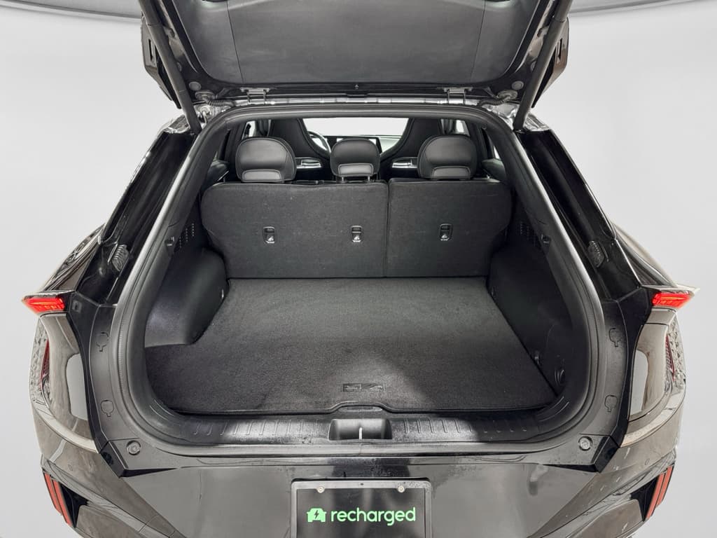 2024 Kia EV6 view 27