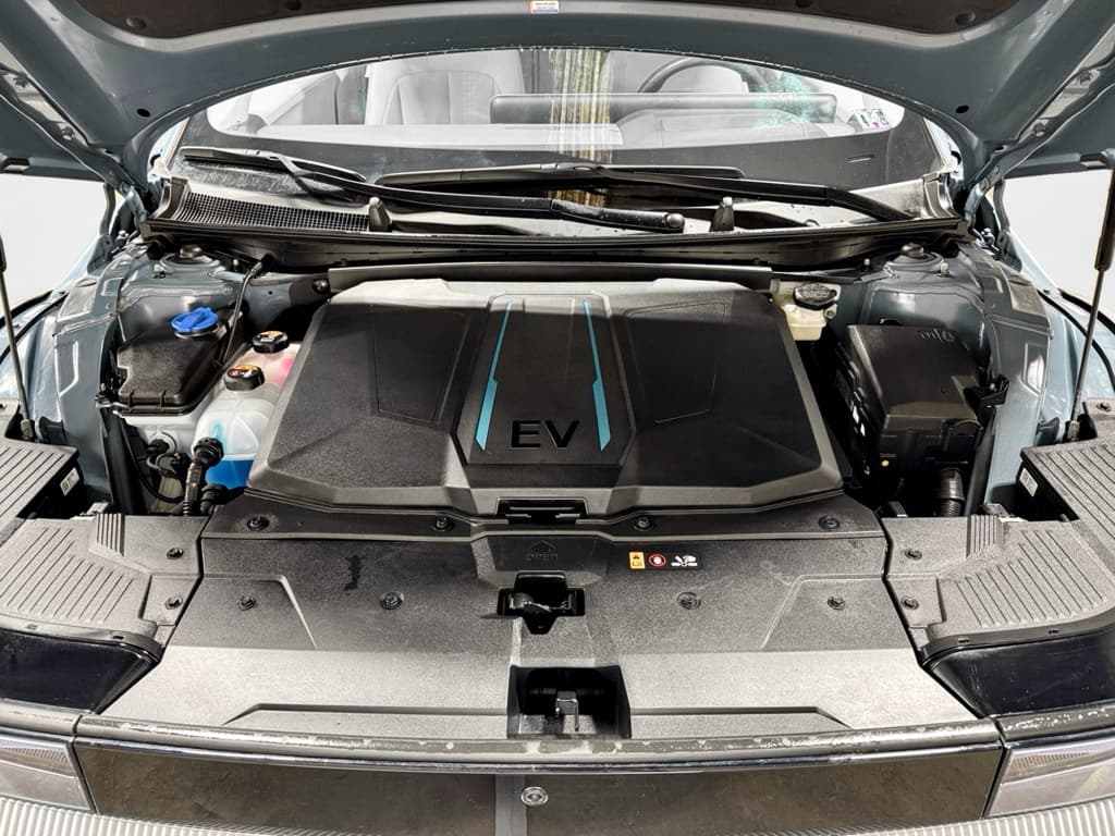 2023 Hyundai IONIQ 5 view 27