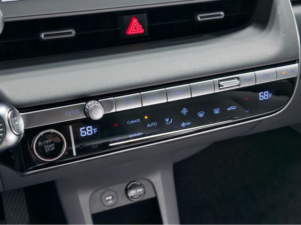 2023 Hyundai IONIQ 5 view 16