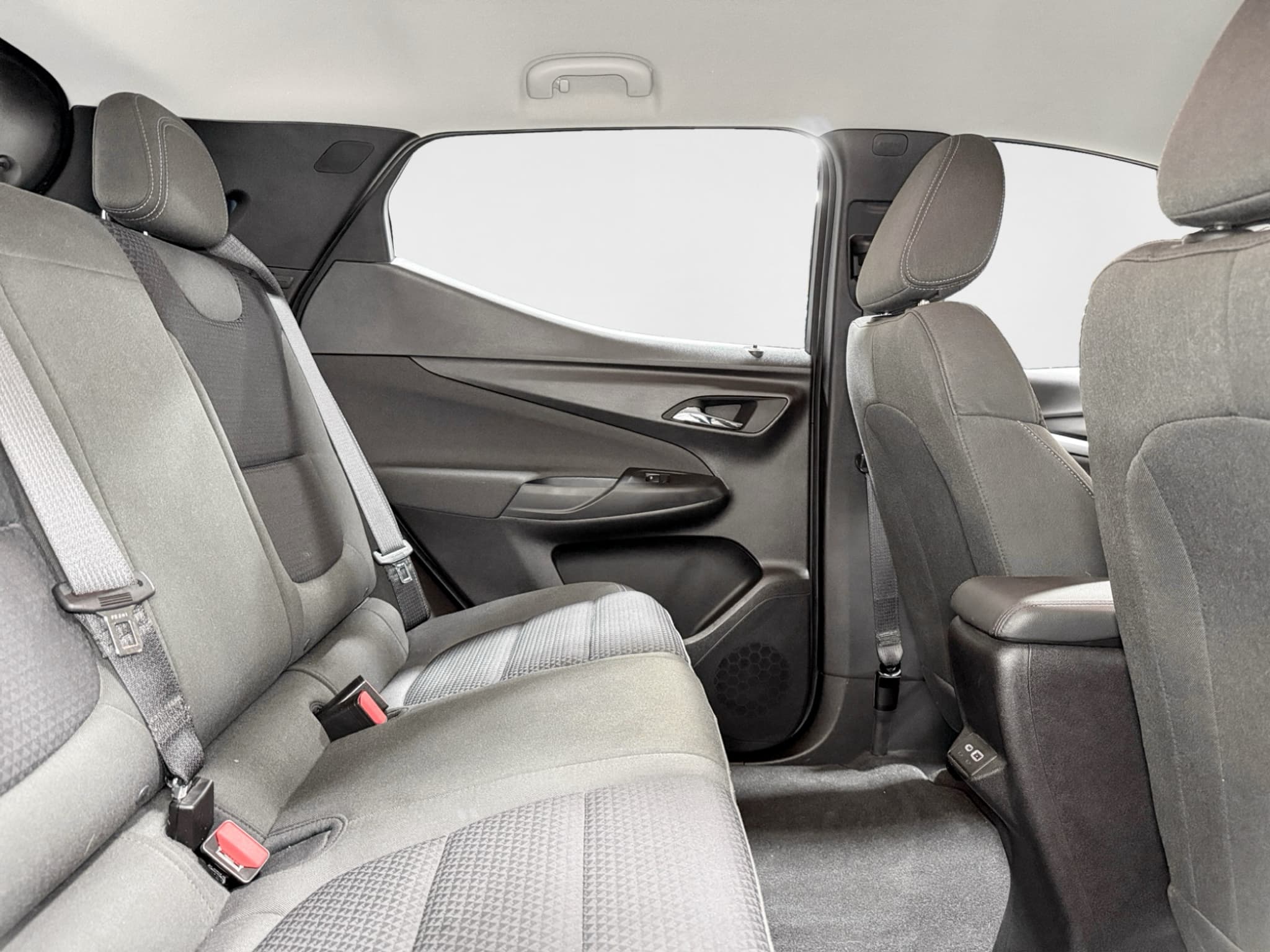 2023 Chevrolet Bolt EUV view 21