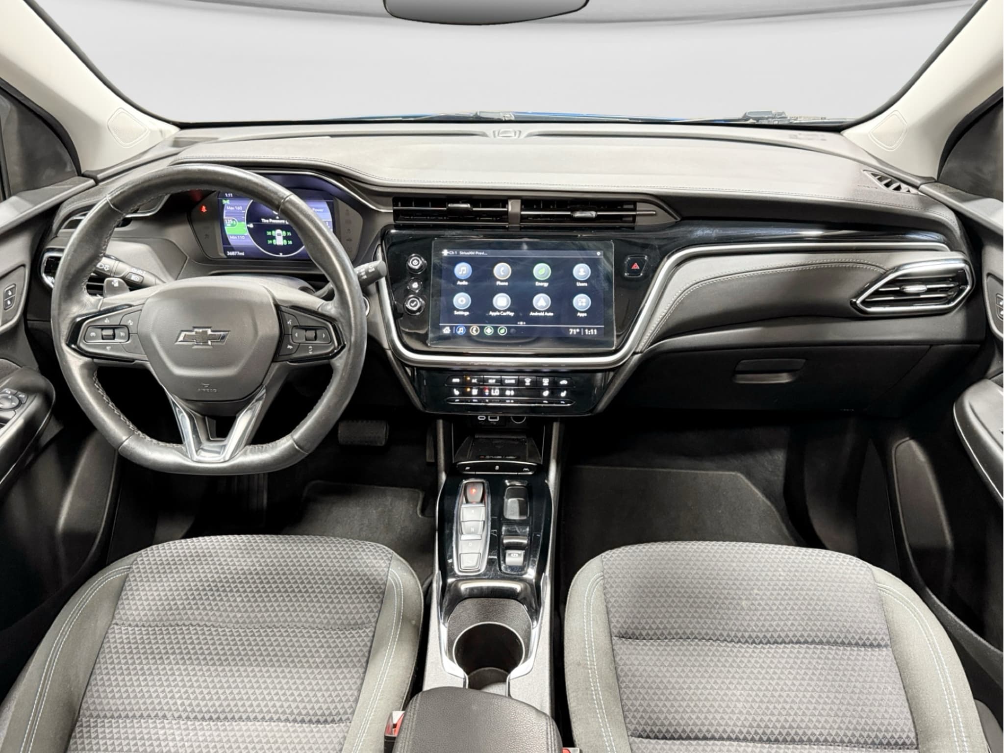 2023 Chevrolet Bolt EUV view 15