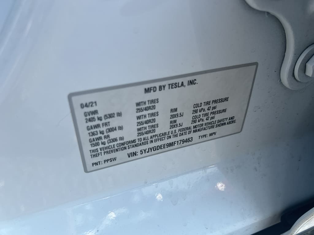 2021 Tesla Model Y view 22