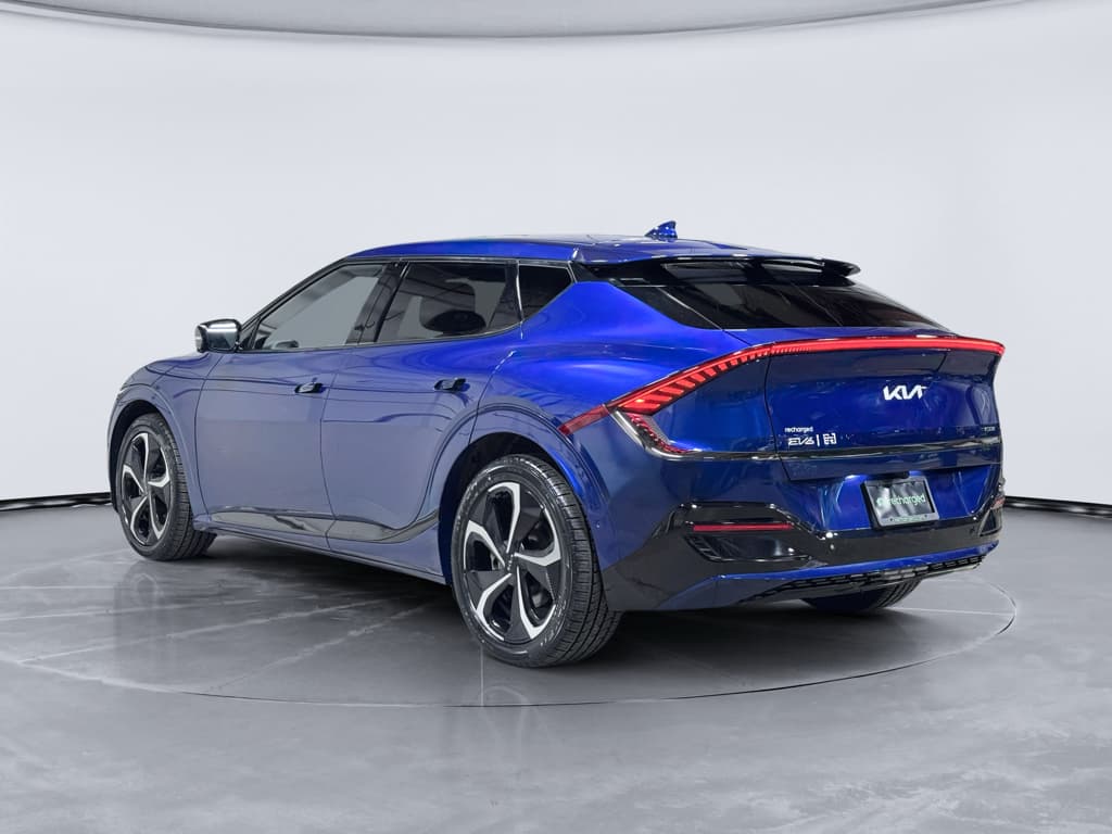 2024 Kia EV6 view 2
