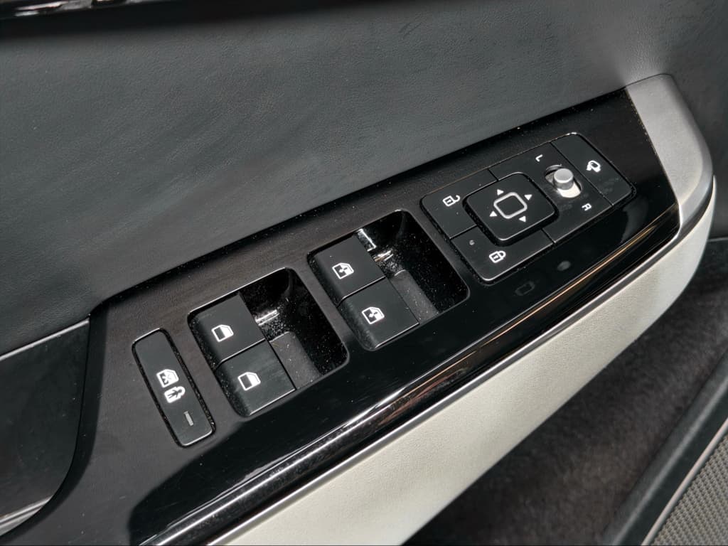 2024 Kia EV6 view 7