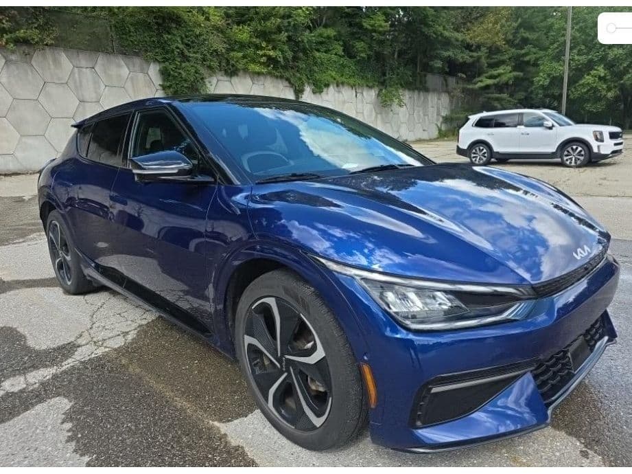 2024 Kia EV6 view 2