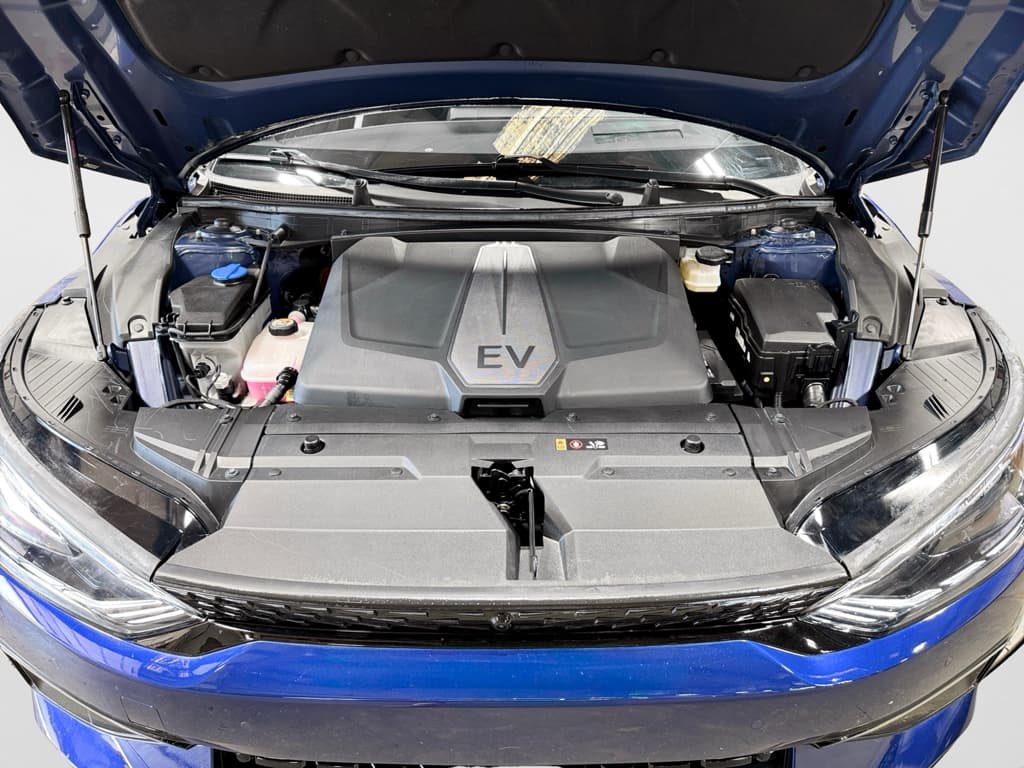 2024 Kia EV6 view 26
