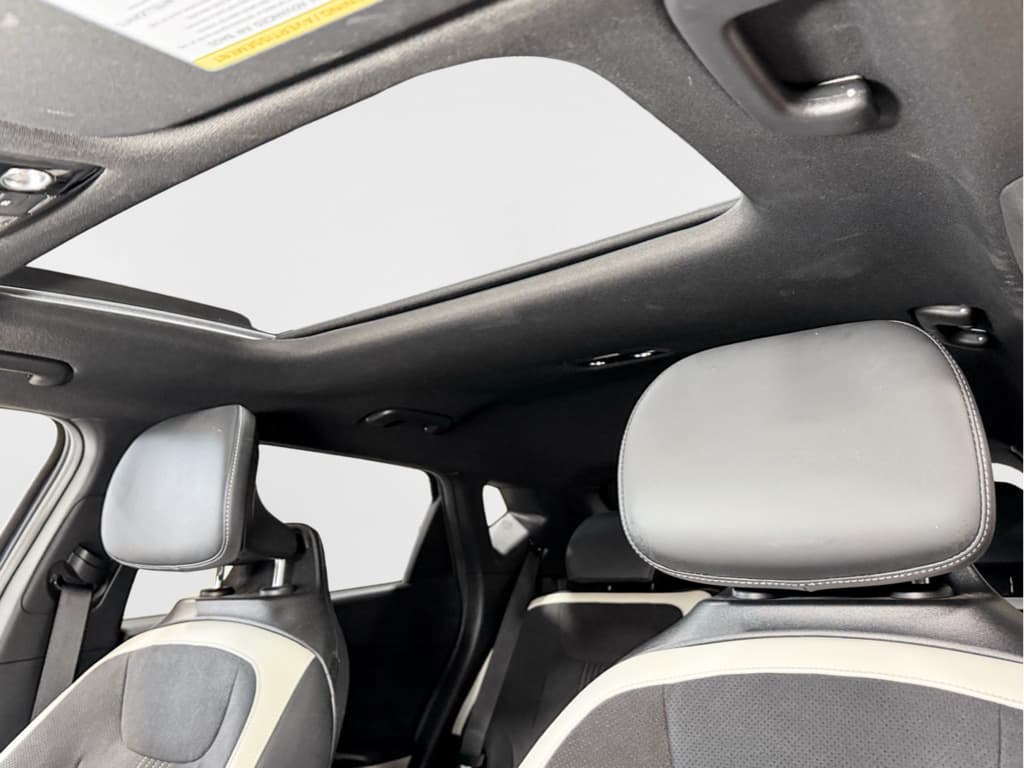 2024 Kia EV6 view 25