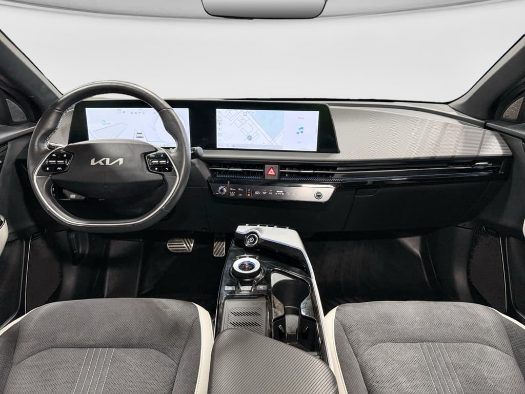 2024 Kia EV6 view 16